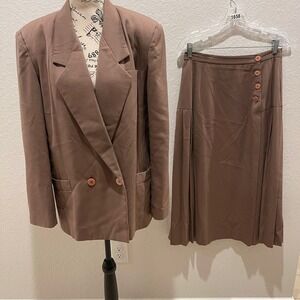 Argenti Women's 2 Piece Suit‎ Blazer Skirt Set Size 12 Brown work career office